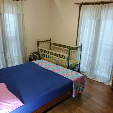 Mania's Apartament Leonídion